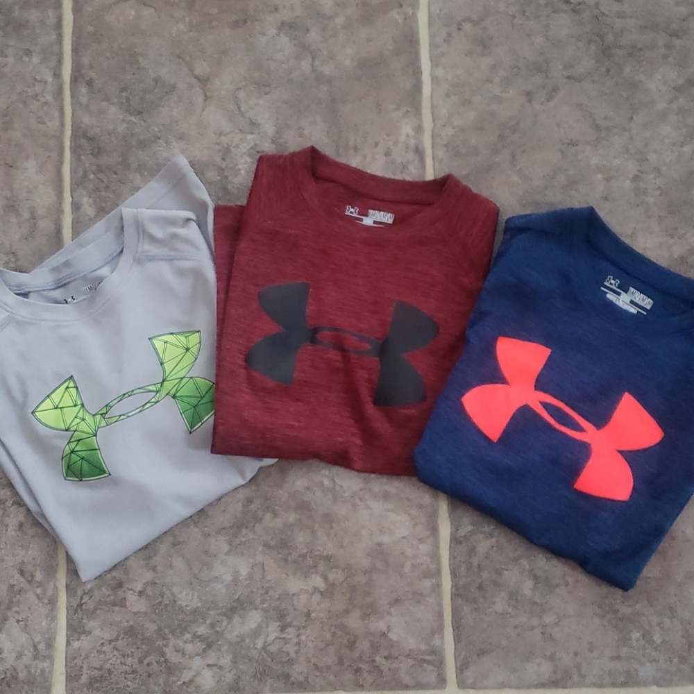 Boys Under Armour dri fit shirts